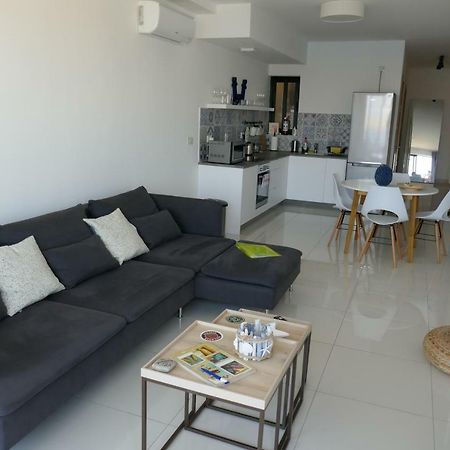 דירות מליאהה Calypso Court מראה חיצוני תמונה